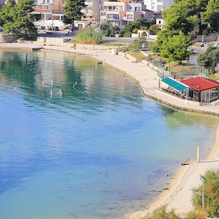 Apartmani Ines マリナ エクステリア 写真