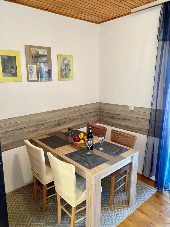 Apartmani Ines マリナ エクステリア 写真