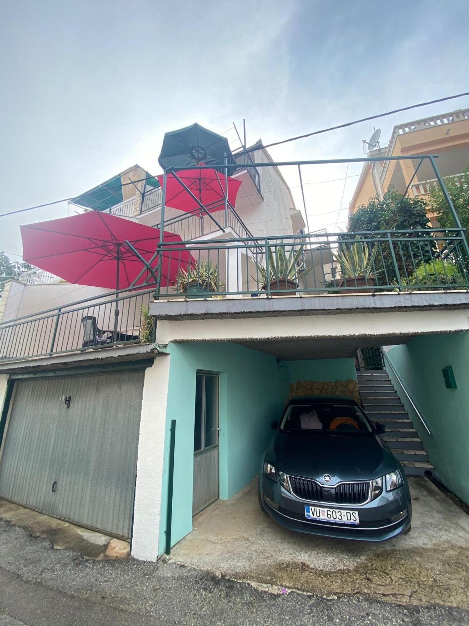 Apartmani Ines マリナ エクステリア 写真