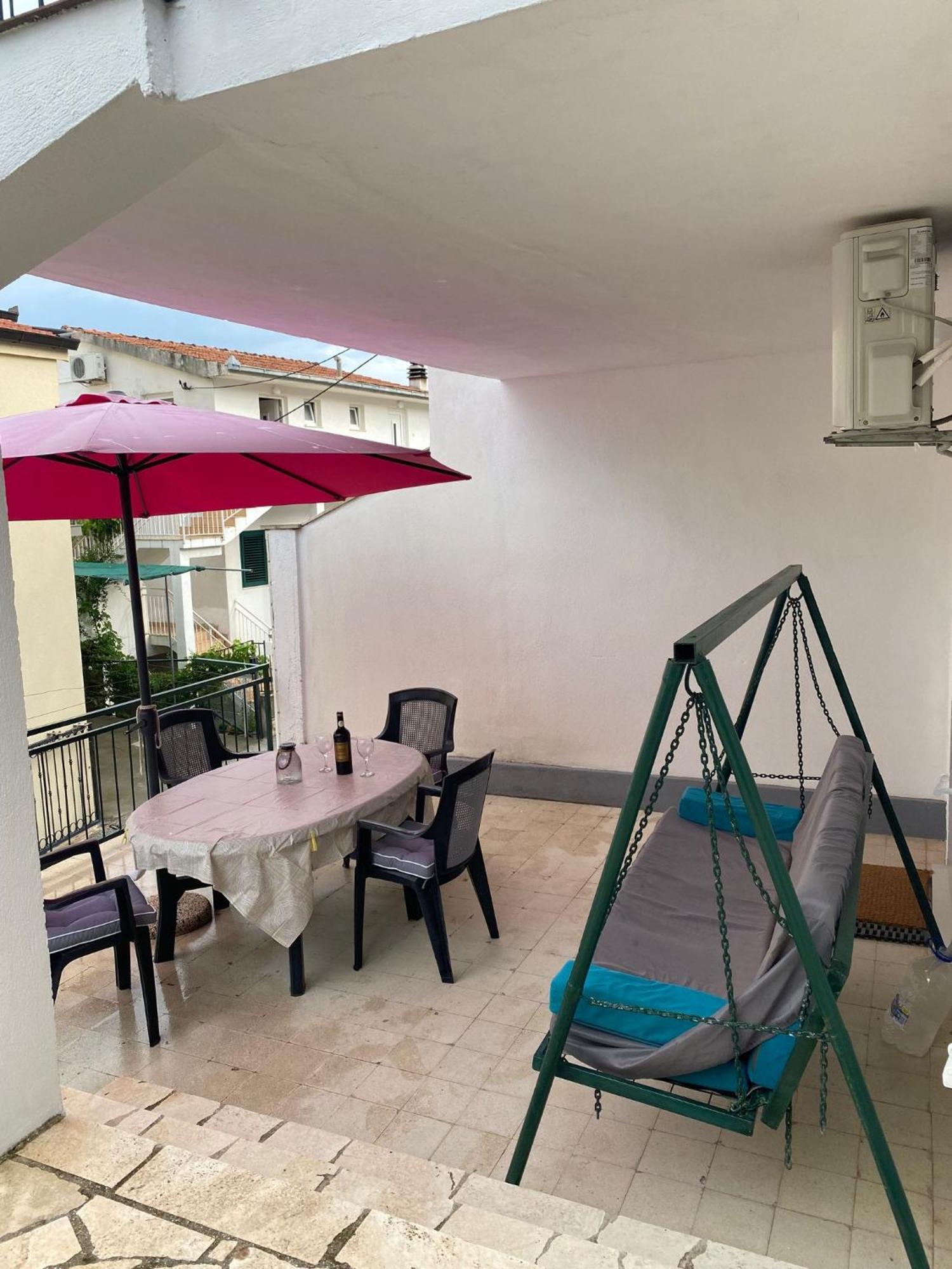 Apartmani Ines マリナ エクステリア 写真