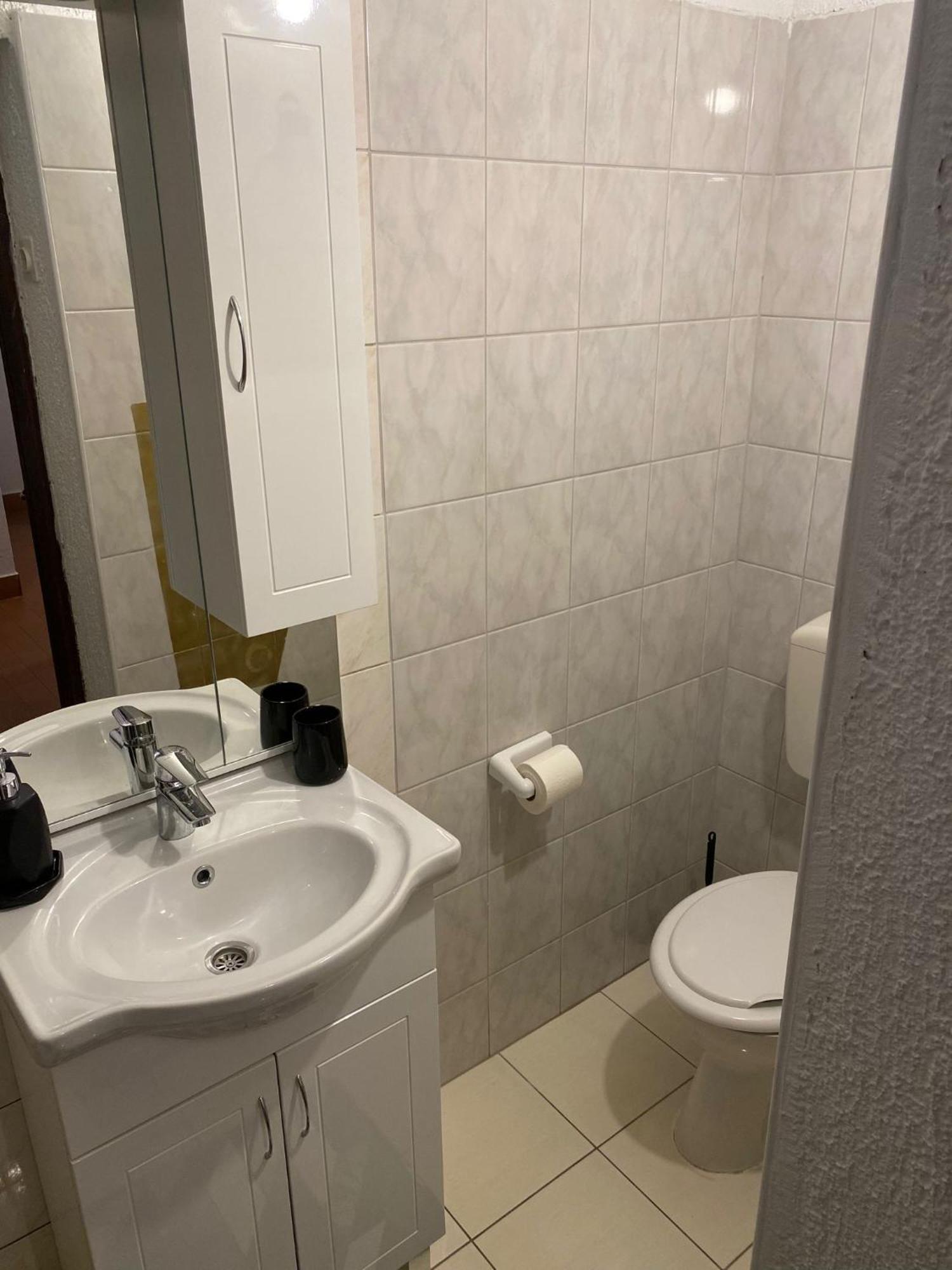 Apartmani Ines マリナ エクステリア 写真